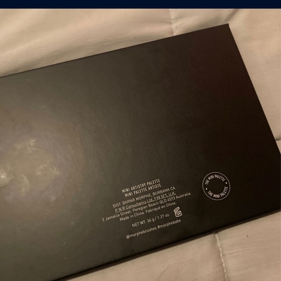 Makeup - Picture 3 of 6